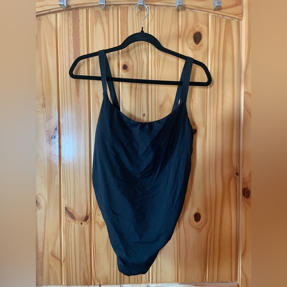 Hermosa One Piece Swimsuit